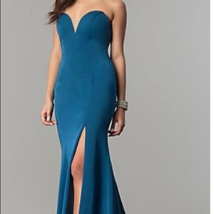 NWT- Sweetheart Shape Long Dress - Wedding - Prom - Formal